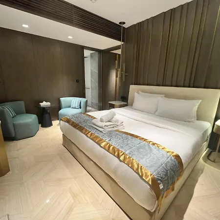 Five Palm Jumeirah - 2 Bedrooms & Maid Room In A Splendid Resort - Modernlux Дубай Екстер'єр фото
