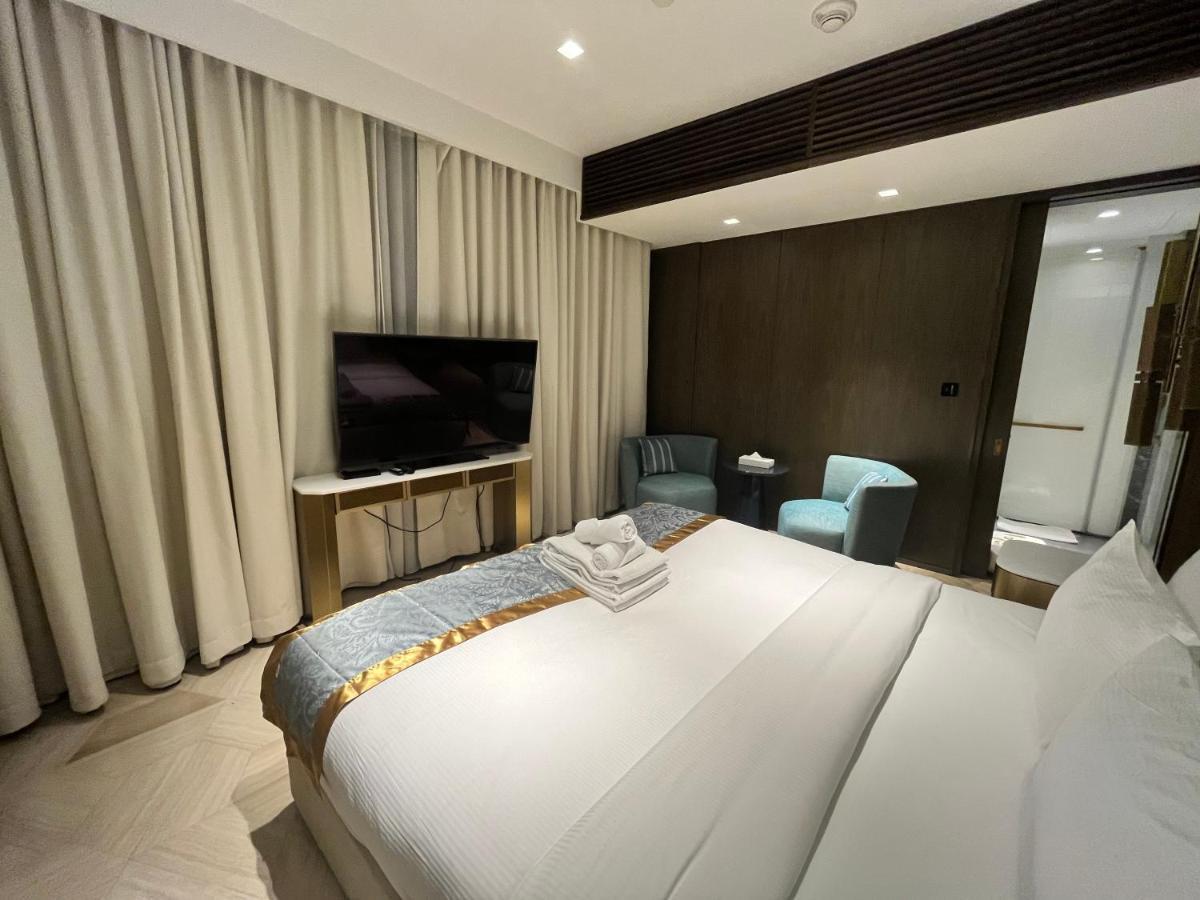 Five Palm Jumeirah - 2 Bedrooms & Maid In A Splendid - Modernlux Апартаменти