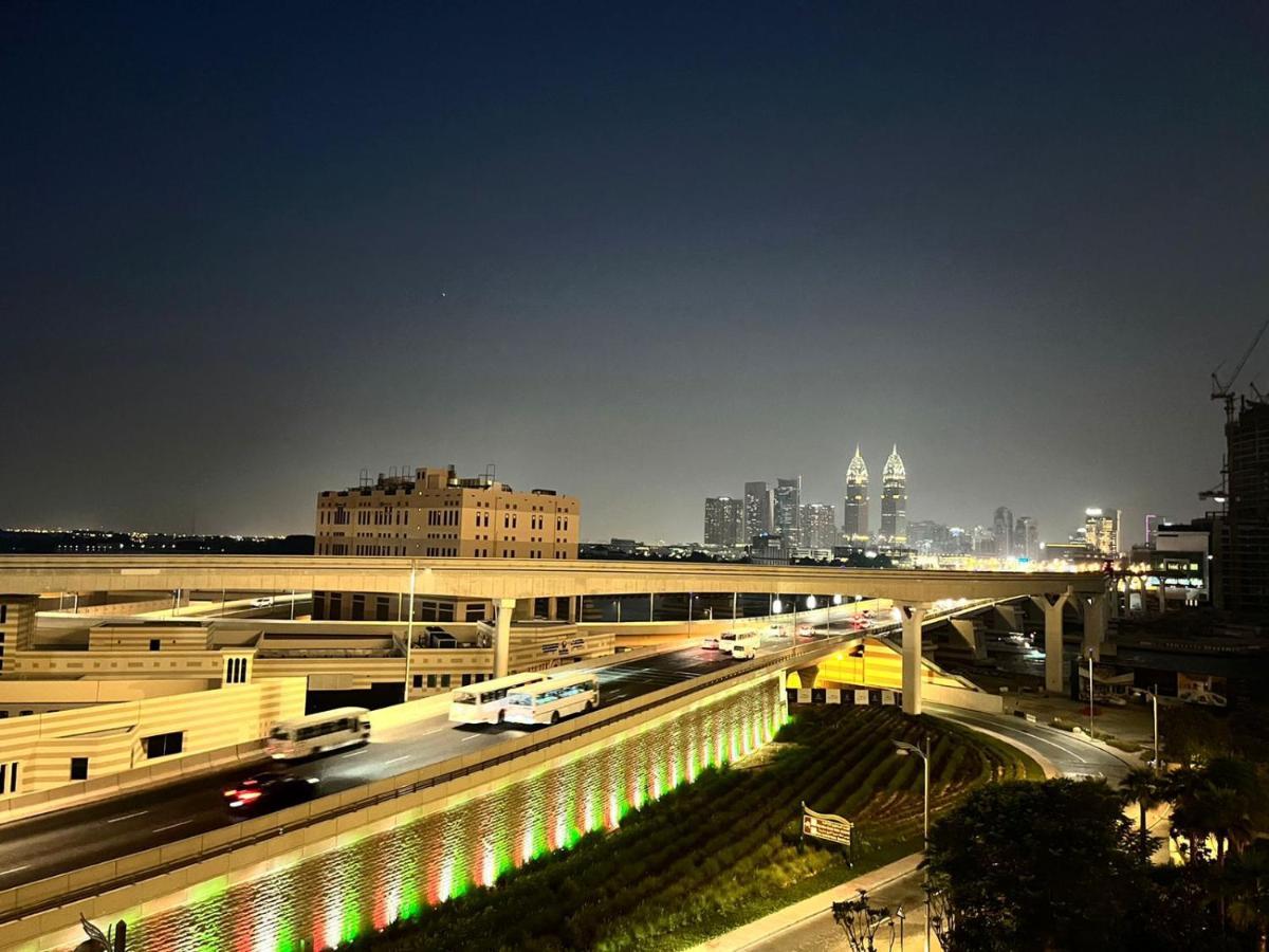 Апартаменти Five Palm Jumeirah - 2 Bedrooms & Maid In A Splendid - Modernlux