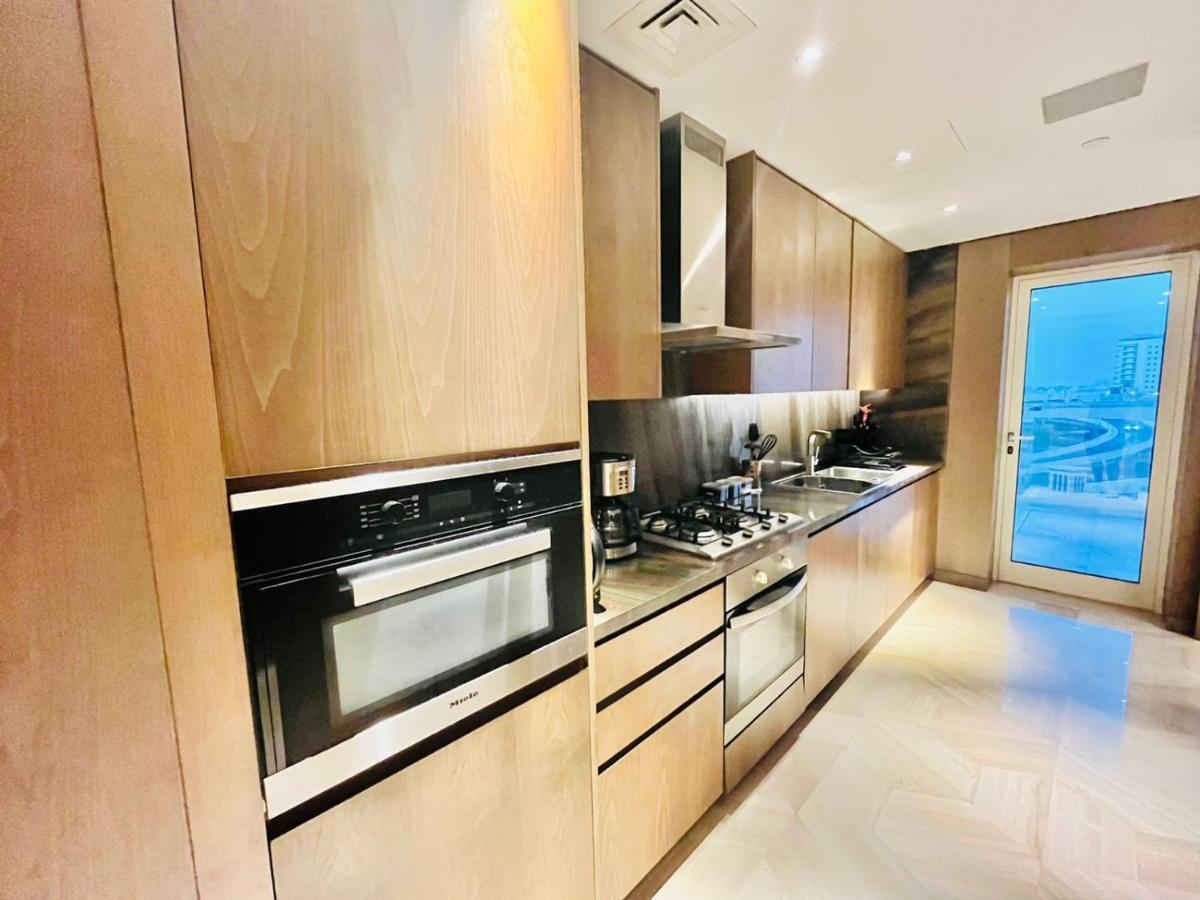 Апартаменти Five Palm Jumeirah - 2 Bedrooms & Maid In A Splendid - Modernlux